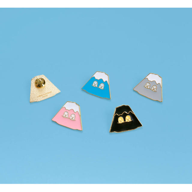 KAWS HOLIDAY JAPAN Mount Fuji Pins (Set of 4) Multicolor