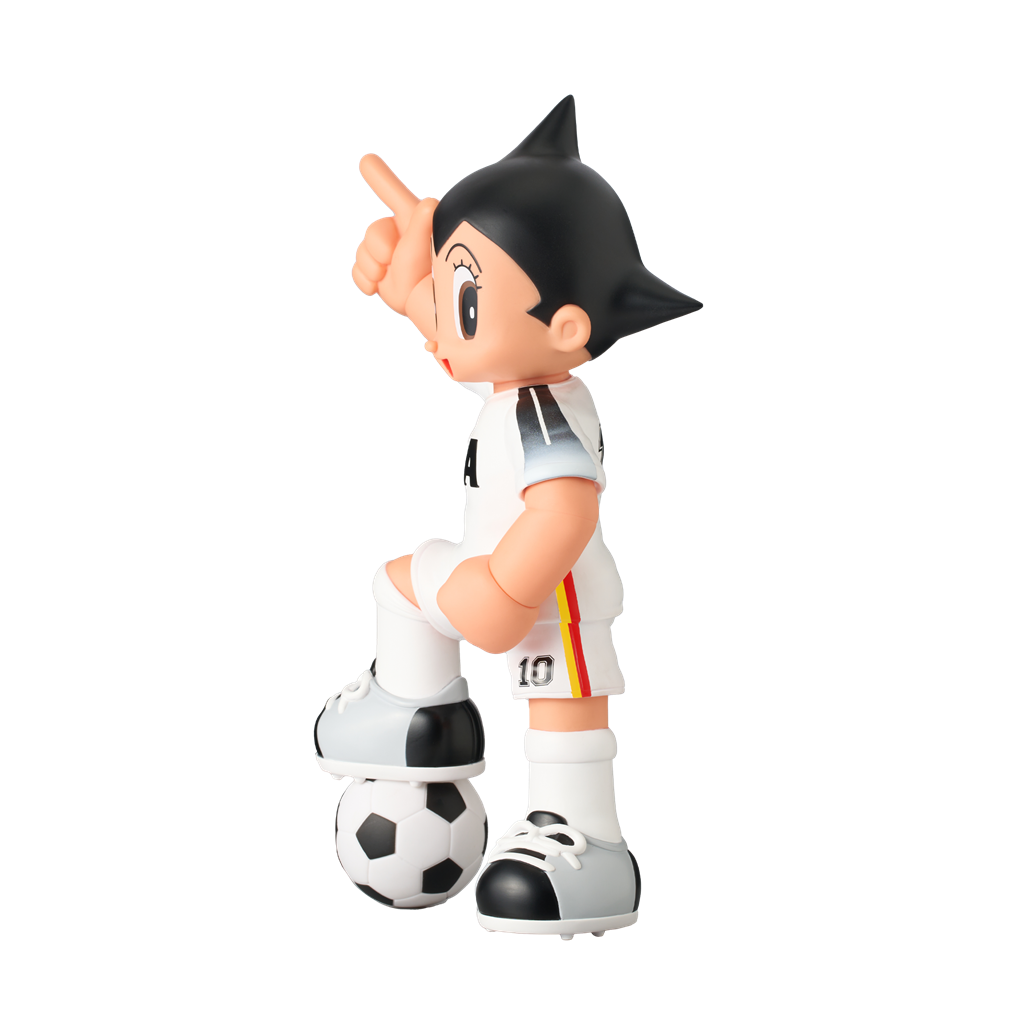 ASTRO BOY FOOTBALL PLAYER FIGURE 31CM - Victory (Kit G)