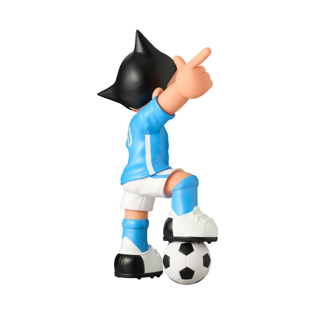 ASTRO BOY FOOTBALL PLAYER FIGURE 31CM - VICTORY (KIT I)