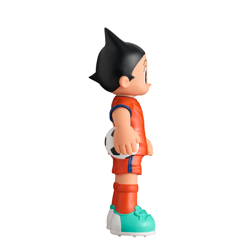 ASTRO BOY FOOTBALL PLAYER FIGURE 31CM - PRESTIGE (KIT N)