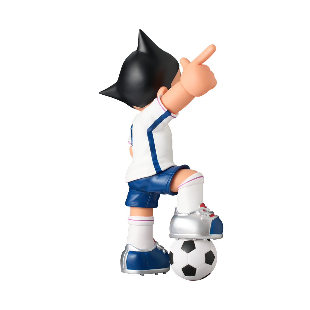 ASTRO BOY FOOTBALL PLAYER FIGURE 31CM - VICTORY (KIT E)