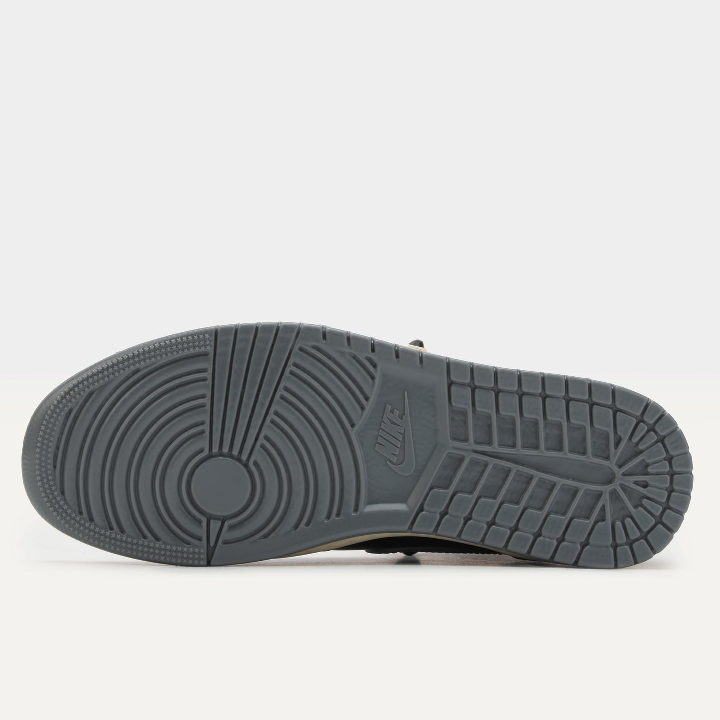 NIKE AIR JORDAN 1 HIGH 85 SHADOW × REVERSE SHADOW MODEL KIT [PRE ORDER]